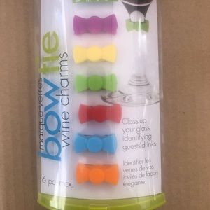 Bow Wine Charms